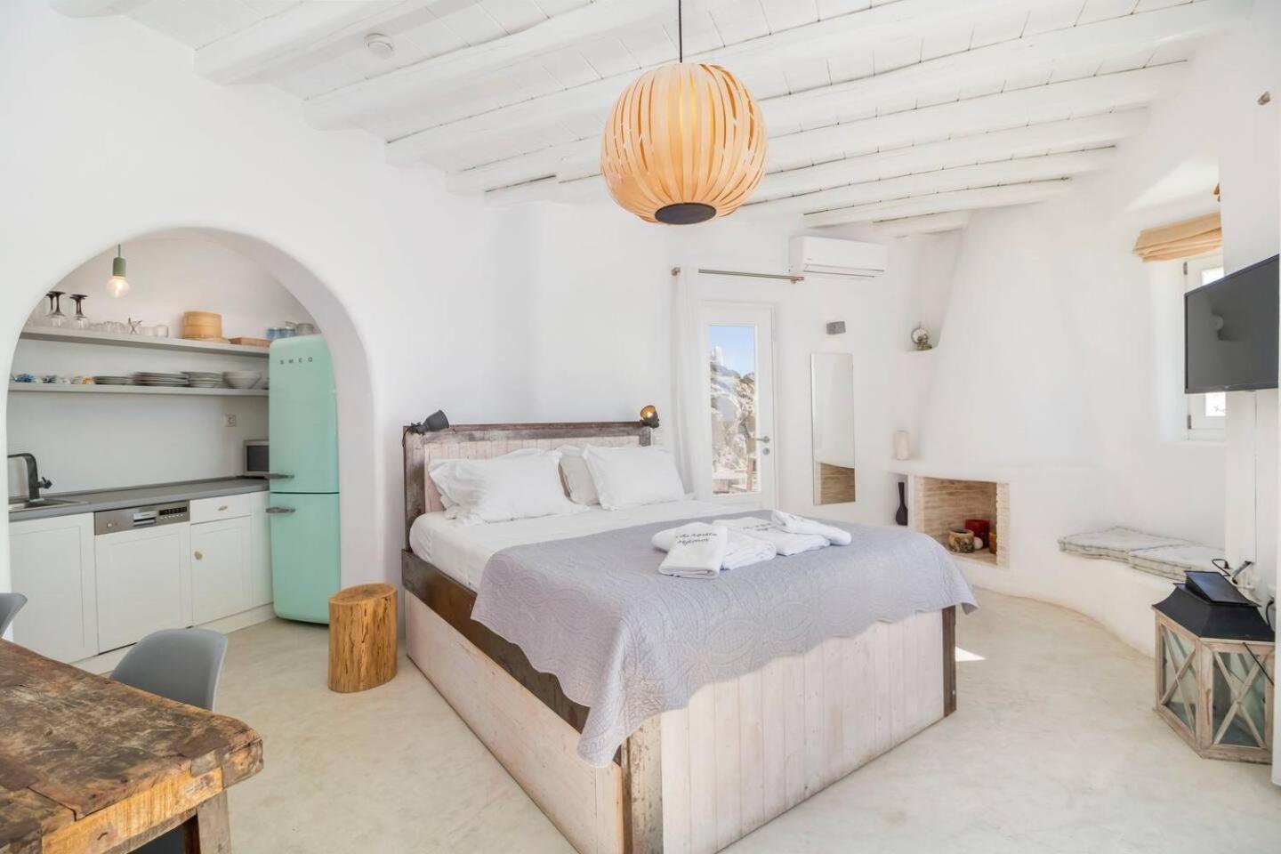 Aquata Boutique With Pool Holiday home Mykonos Town