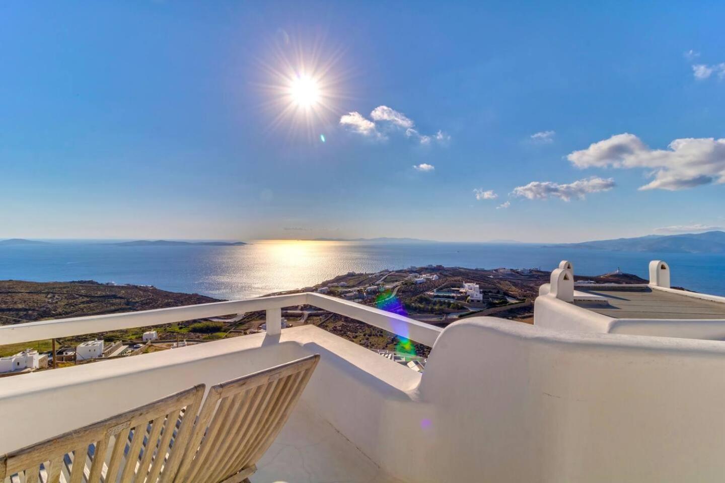 Aquata Boutique With Pool Holiday home